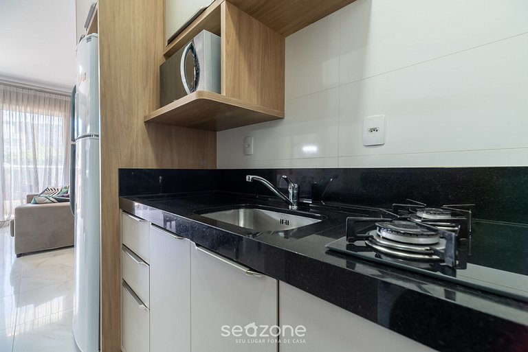 Apt 2Q Moderno 80m da Praia de Mariscal IML0107