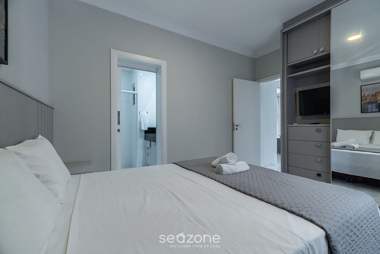 Apt 2Q Moderno 80m da Praia de Mariscal IML0107