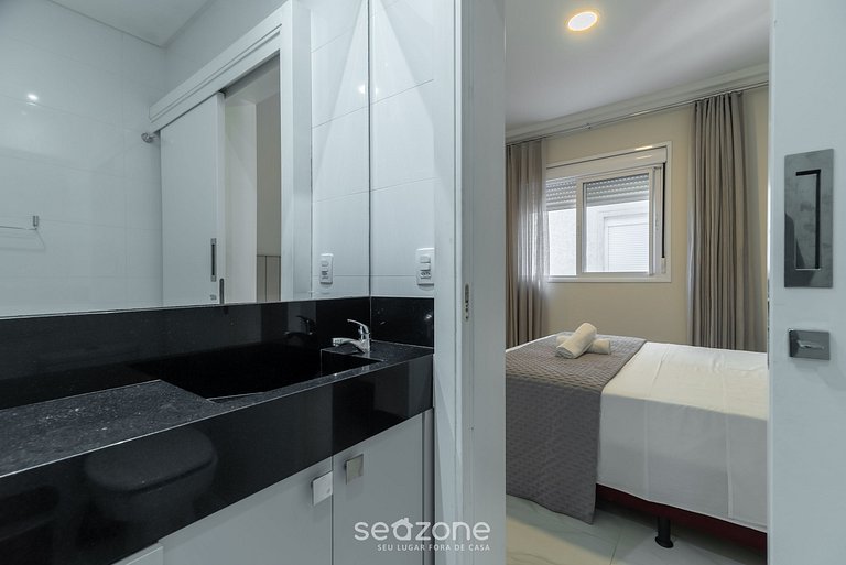 Apt 2Q Moderno 80m da Praia de Mariscal IML0107