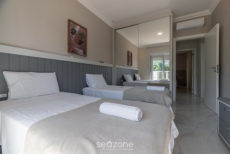 Apt 2Q Moderno 80m da Praia de Mariscal IML0107