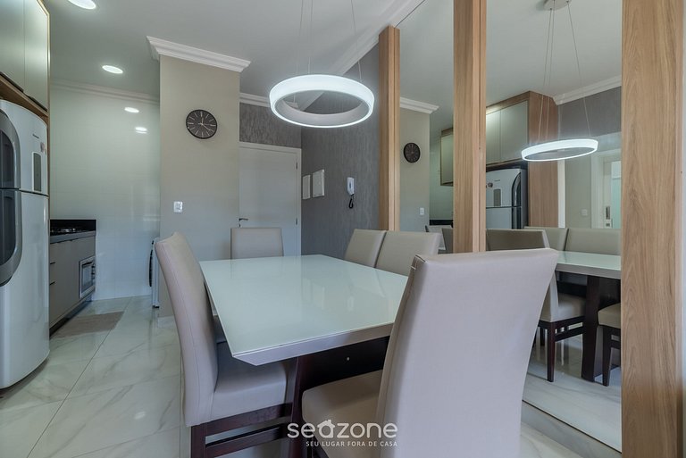 Apt 2Q Moderno 80m da Praia de Mariscal IML0107