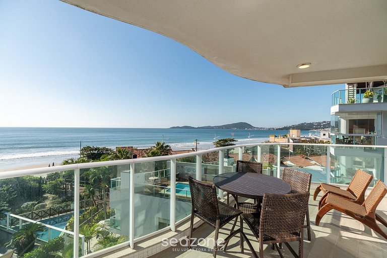 Apto com Vista a 180m da Praia de Bombas CVA0401