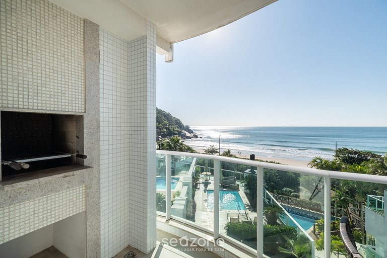 Apto com Vista a 180m da Praia de Bombas CVA0401