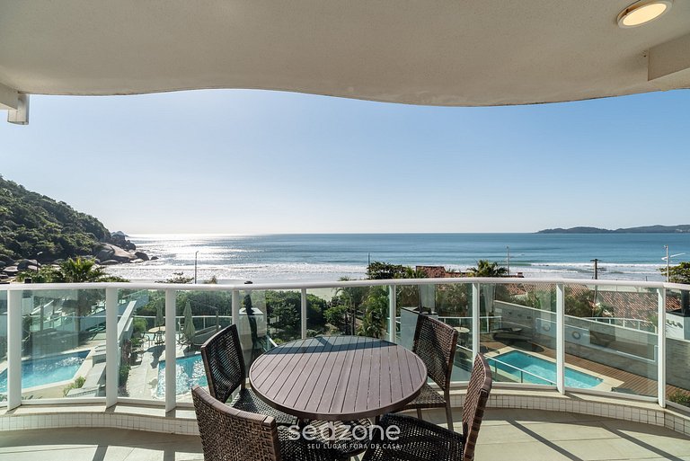 Apto com Vista a 180m da Praia de Bombas CVA0401