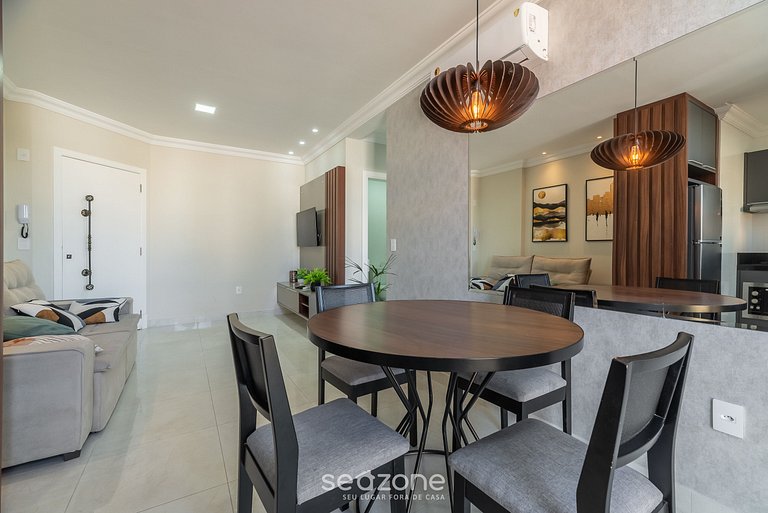 Apto 2Q quadra mar c/ churrasq Bombinhas UML0103