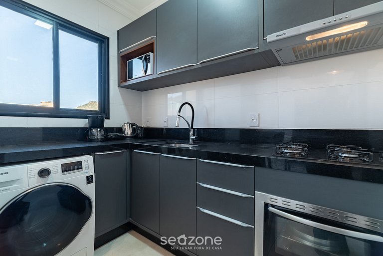 Apto 2Q quadra mar c/ churrasq Bombinhas UML0103