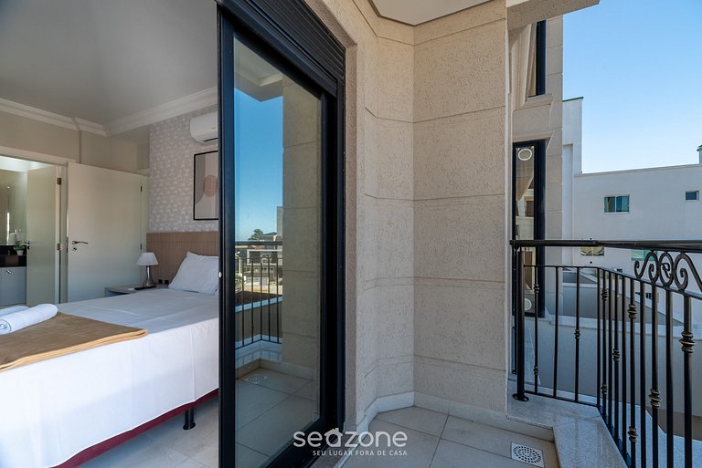 Apto 2D con parrilla junto al mar UML0104