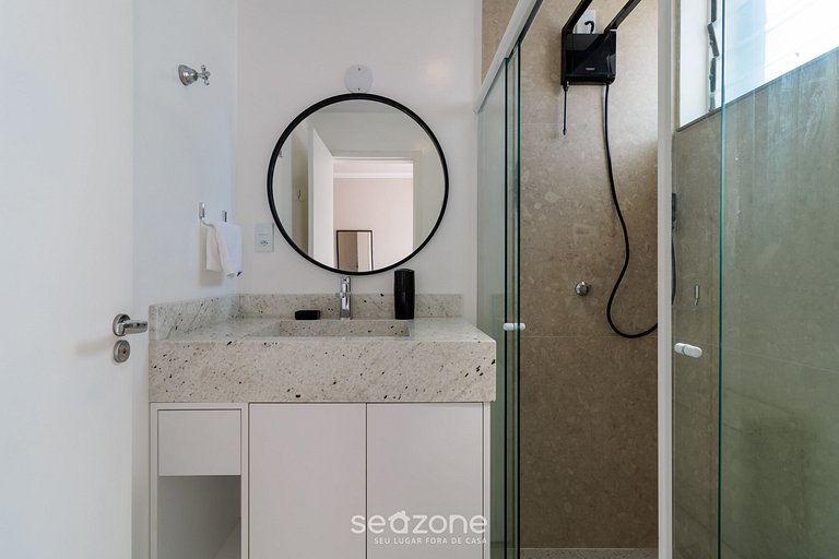 Estudio bien ubicado el centro de Floripa EVA105.