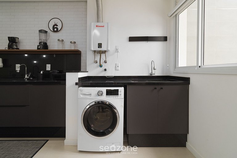 Apto em Home Beach Resort frente mar TBS1105