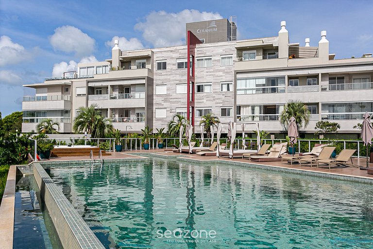 Apto em Home Beach Resort frente mar TBS1105