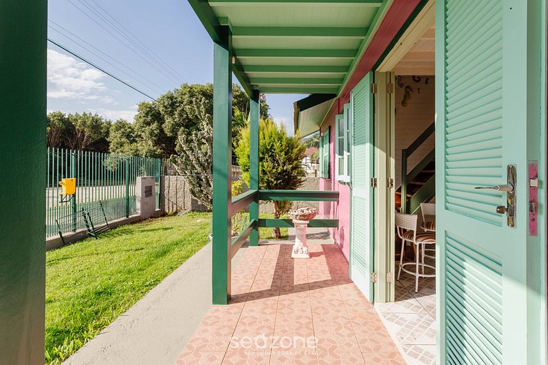 Casa con entrepiso al lado del mar RDD657