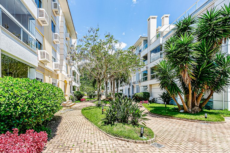 Cómodo Apartamento Cerca del Mar en Floripa RVG101