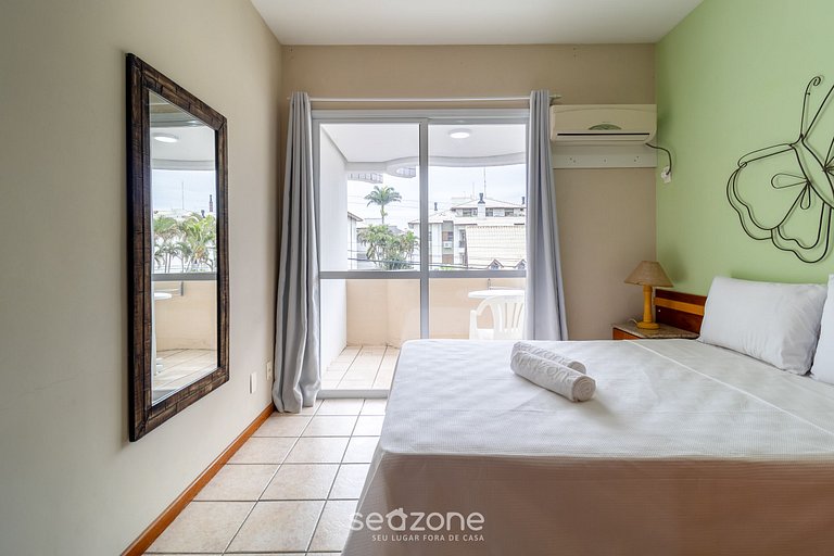 Acogedor apto con balcón en Floripa IHO127