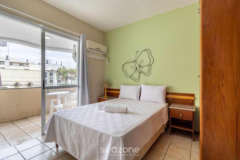 Acogedor apto con balcón en Floripa IHO127