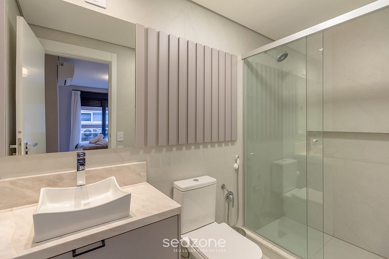 Apto aconchegante no centro de gramado DLH0302