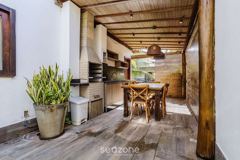 Casa com piscina a 5 minutos da Praia CMV004