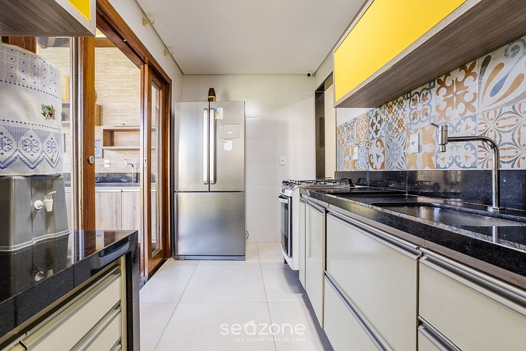 Casa con piscina a 5 minutos de la playa CMV004