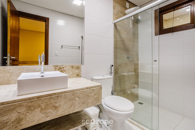 Casa con piscina a 5 minutos de la playa CMV004