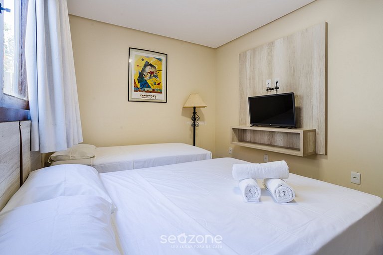 Casa com piscina a 5 minutos da Praia CMV004