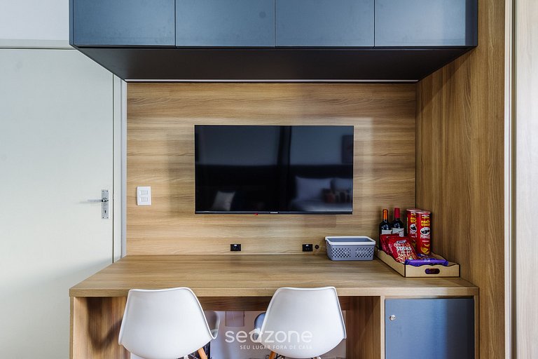 Studio Confortável e Bem Localizado em POA CEI0304