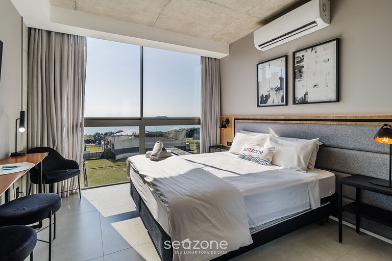 Belo studio com vista beira mar Jurerê SPJ0503