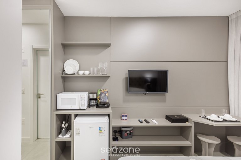 Apartamento a 280 metros da praia MHFA0604