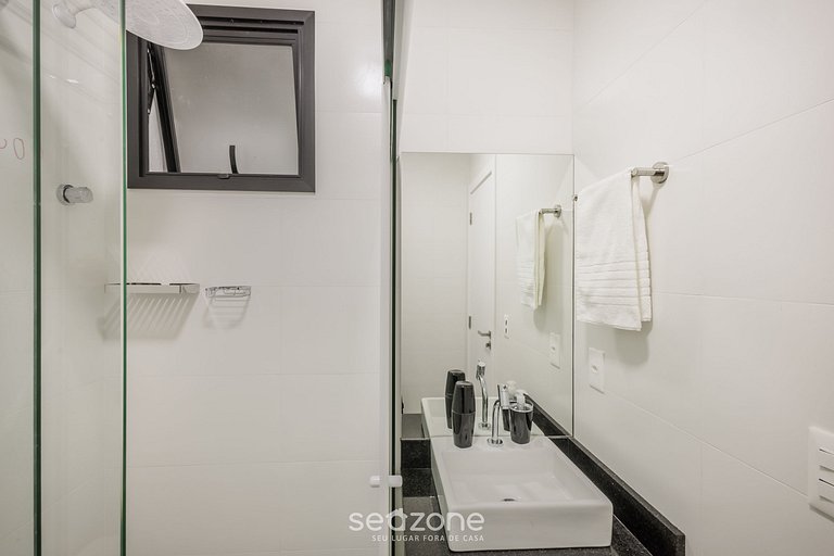 Apartamento a 280 metros da praia MHFA0604