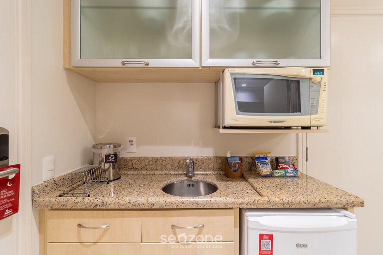 Stúdio en resort frente mar Playa de Jurerê JBV165