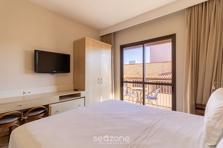 Stúdio en resort frente mar Playa de Jurerê JBV165