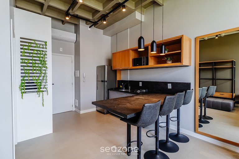 Loft aconchegante a 750m da praia de Canas TPS302