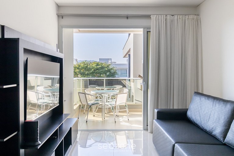 Apto c/ Churrasq 1km da Praia de Jurerê - LES106