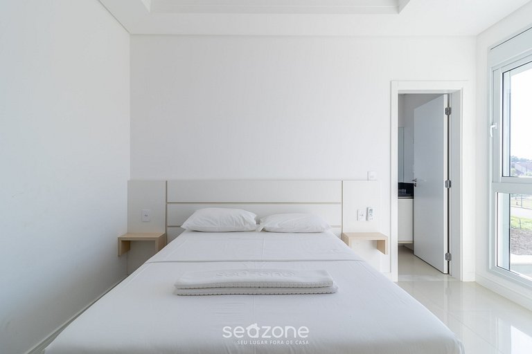 Apto c/ Barbacoa 1km de la Playa de Jurerê LES106