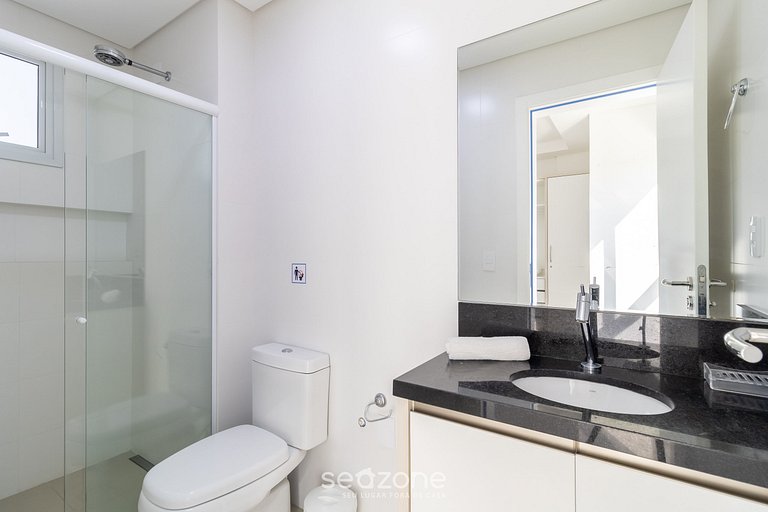 Apto c/ Churrasq 1km da Praia de Jurerê - LES106