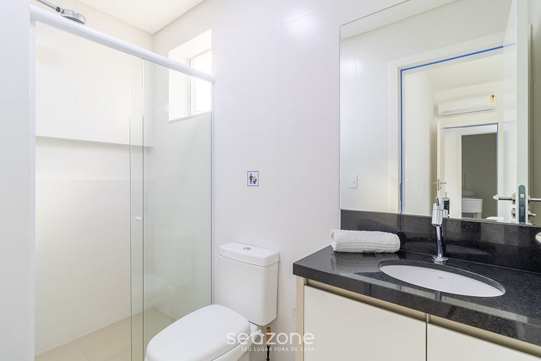 Apto c/ Barbacoa 1km de la Playa de Jurerê LES106