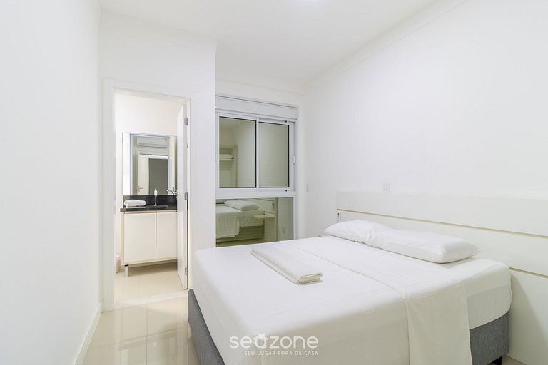 Apto c/ Barbacoa 1km de la Playa de Jurerê LES106