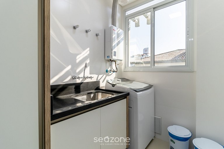 Apto c/ Churrasq 1km da Praia de Jurerê - LES106