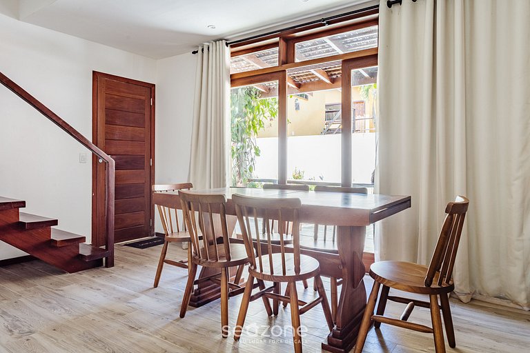 Casa con parrilla en el condominio CVB0144