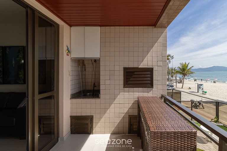 Apt perfeito de frente para o mar ILH106