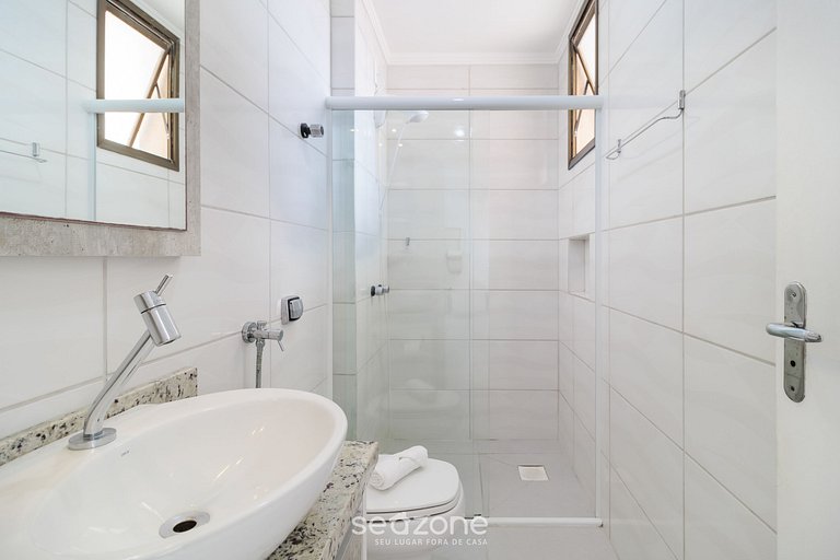 Apto beira-mar com churrasqueira Floripa-SC ILH310