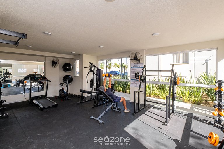 Apto em cond. c/piscina a 8min da praia MAR202