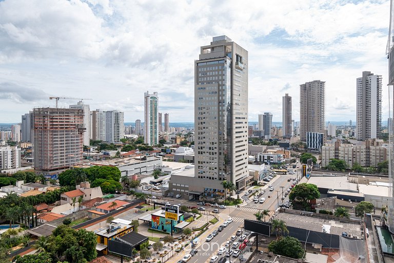 Flat em cond. com piscina, Setor Bueno - DNAB1503