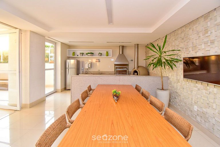 Flat em cond. com piscina, Setor Bueno - DNAB1503