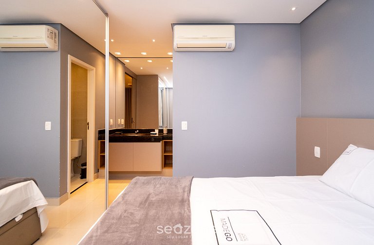 Flat c/ piscina en cond., Setor Bueno - DNAG1701