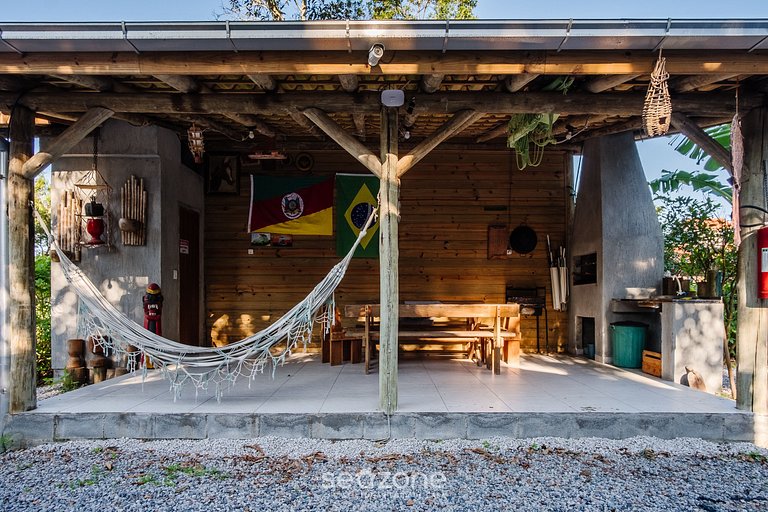 Cabana sossegada na bela Ibiraquera PRJ002