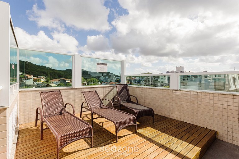 Apto c/ Piscina, 85m da praia em Jurerê - PTJ203