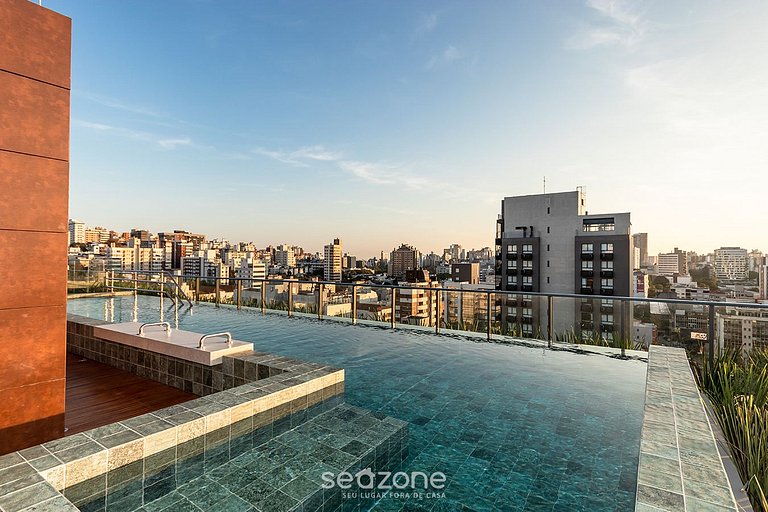 Belo apto para casal com piscina GOS1007