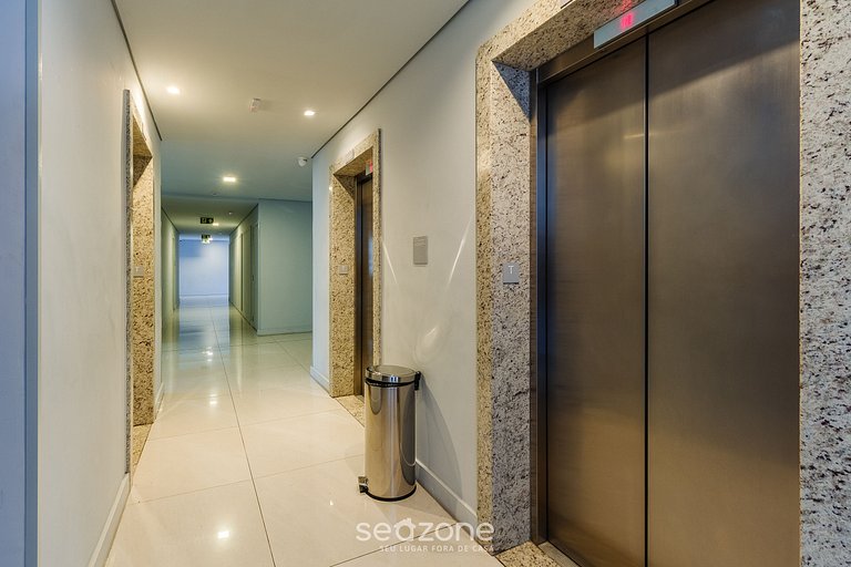 Moderno estudio c/ piscina en el Partenon CON1506