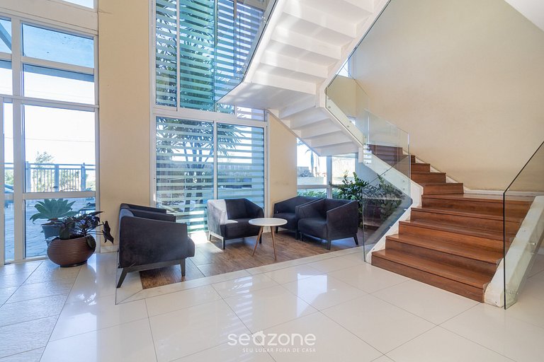 Apto entre a Praia do Braga e do Forte - FMI0218