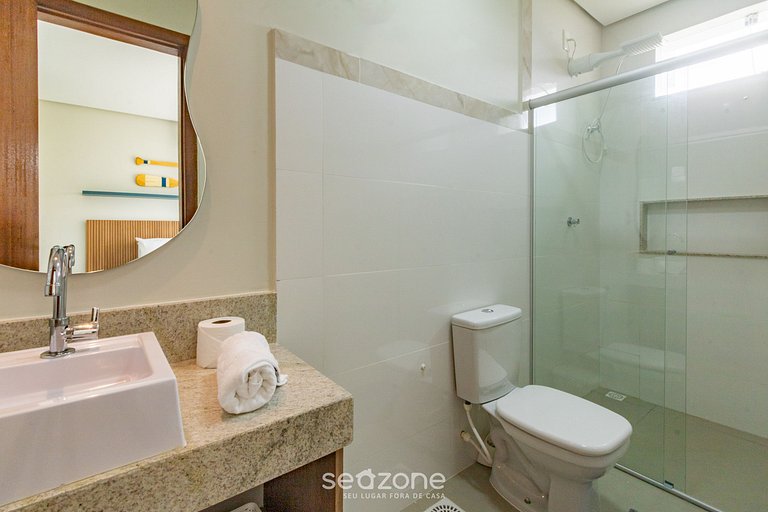 Apto 2Q em cond. com piscina -Porto Seguro RFM0021