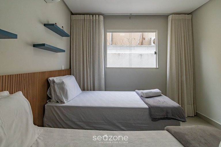 Apto 2Q em cond. com piscina -Porto Seguro RFM0021